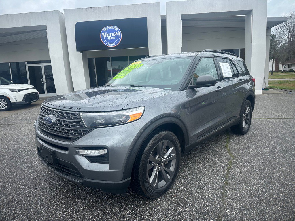 2021 Ford Explorer Image 1