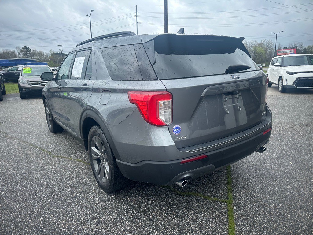2021 Ford Explorer Image 4