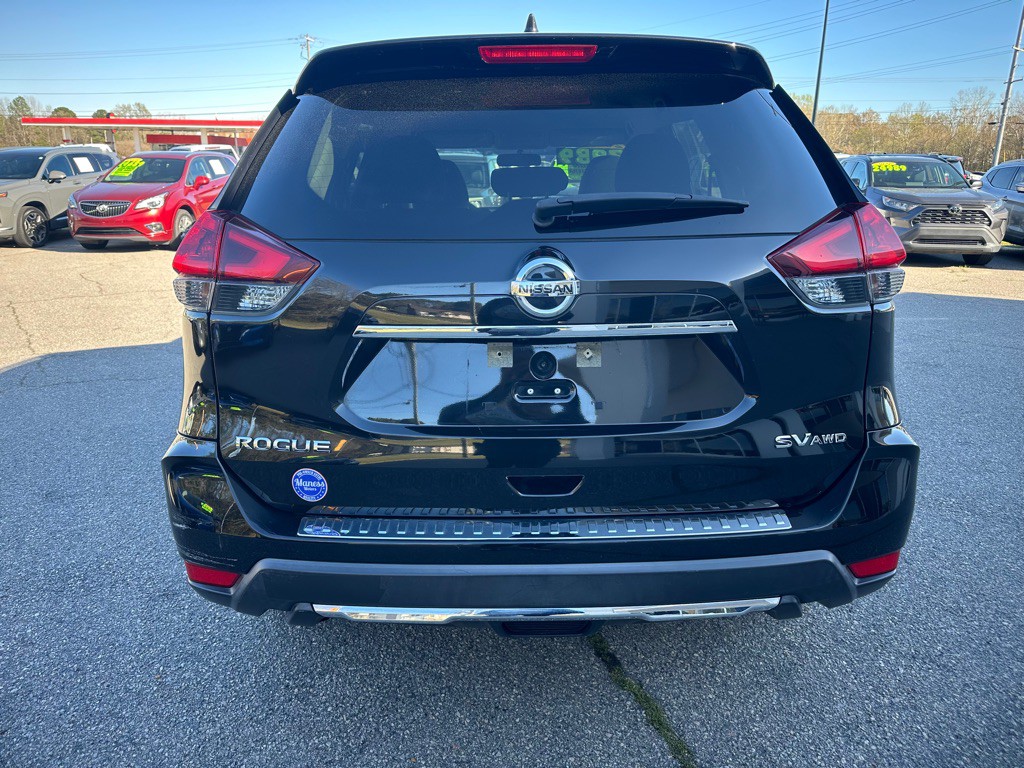 2018 Nissan Rogue Image 4