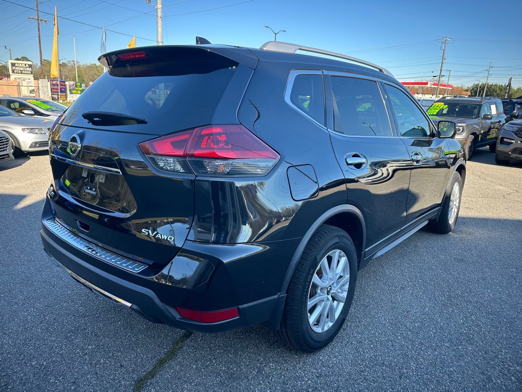 2018 Nissan Rogue Image 5