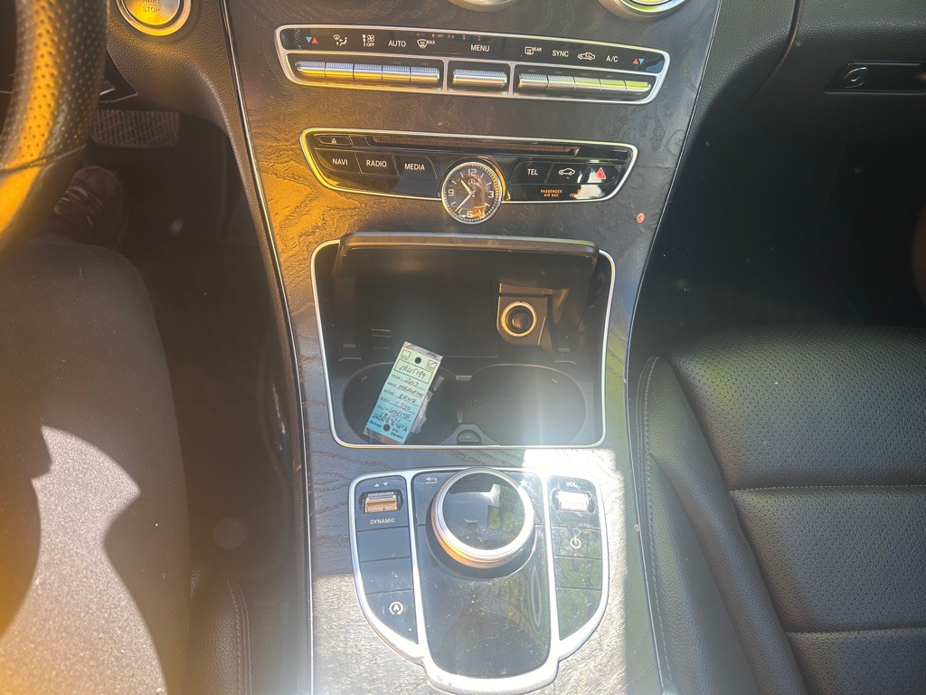 2017 Mercedes-Benz C-Class Image 13