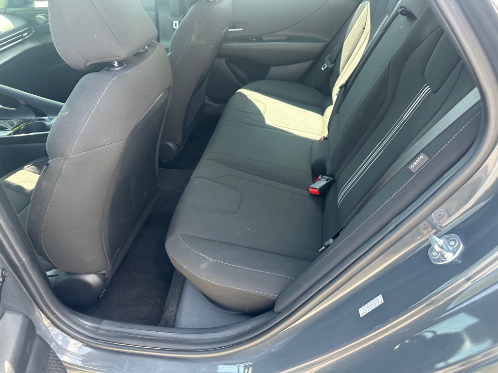 2025 Hyundai Elantra Image 21