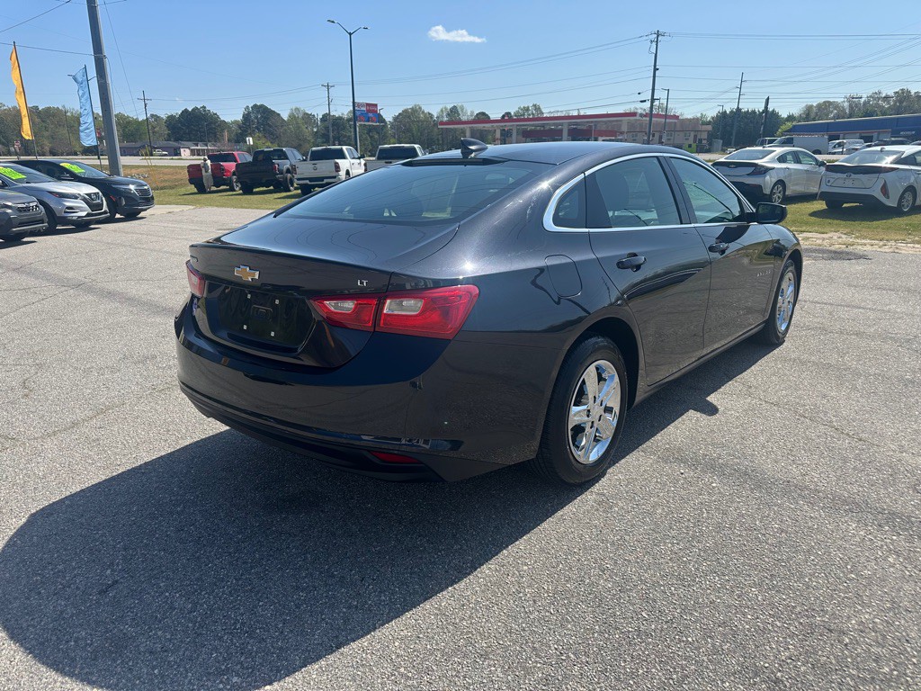 2023 Chevrolet Malibu Image 5