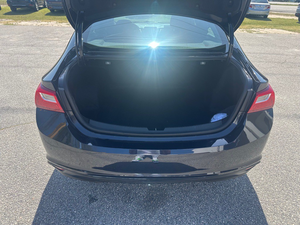 2023 Chevrolet Malibu Image 10