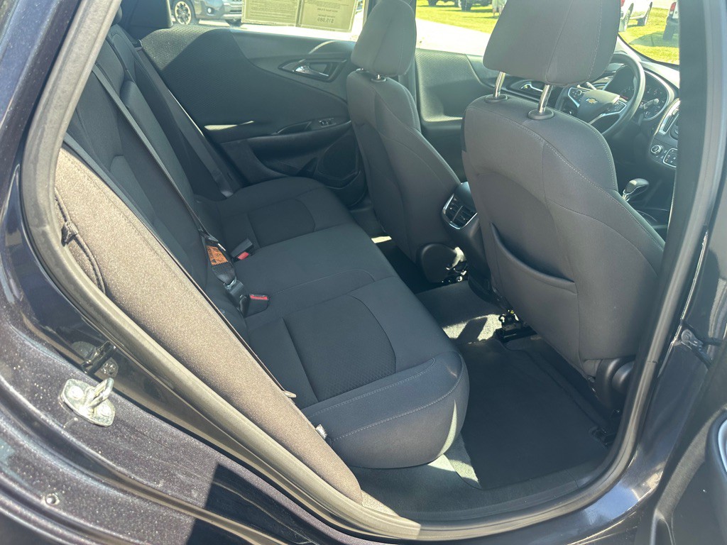 2023 Chevrolet Malibu Image 21