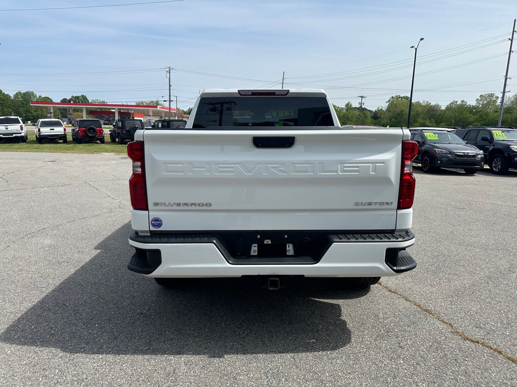 2023 Chevrolet Silverado 1500 Image 4