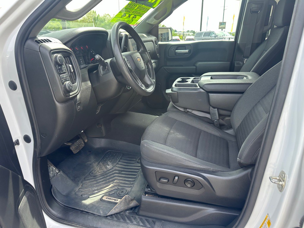 2023 Chevrolet Silverado 1500 Image 11