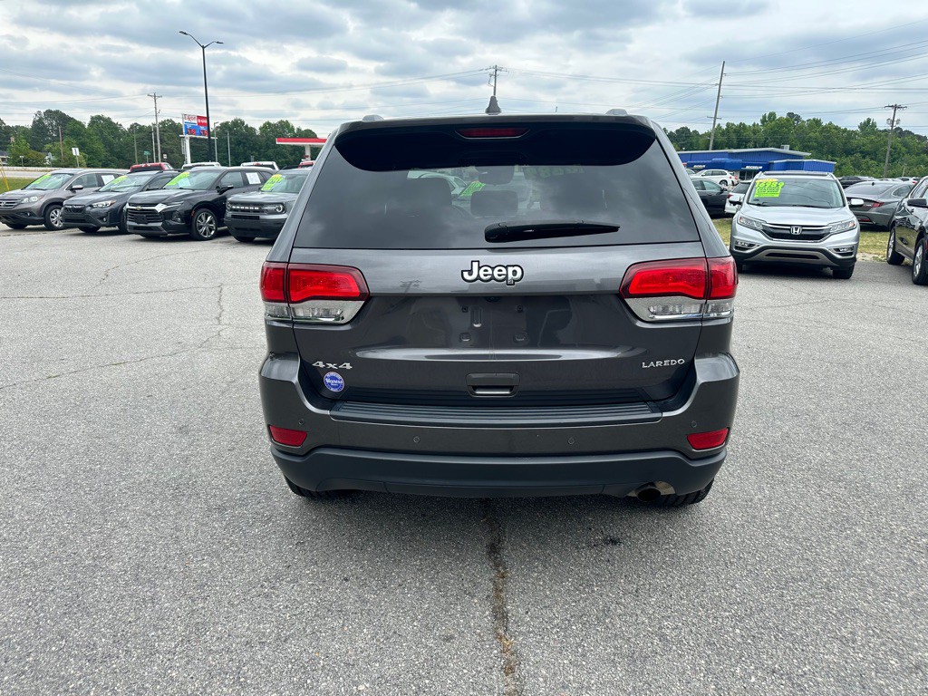 2021 Jeep Grand Cherokee Image 4