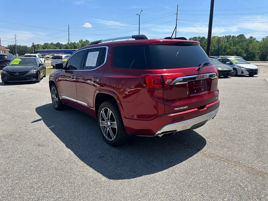 2019 GMC Acadia Image 3