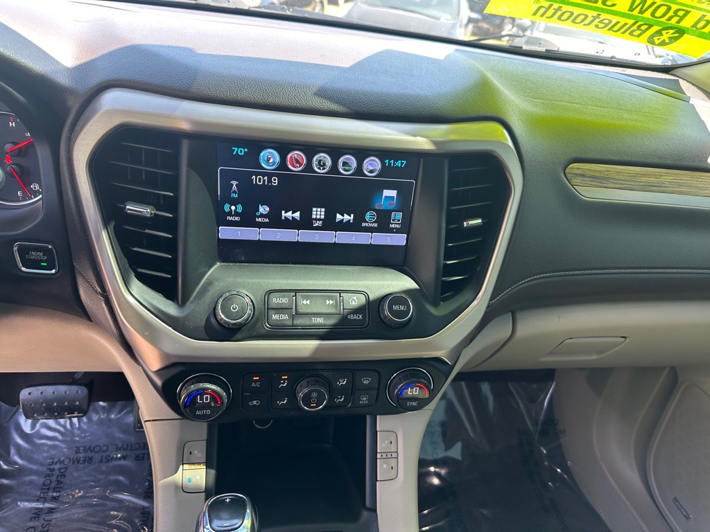 2019 GMC Acadia Image 14