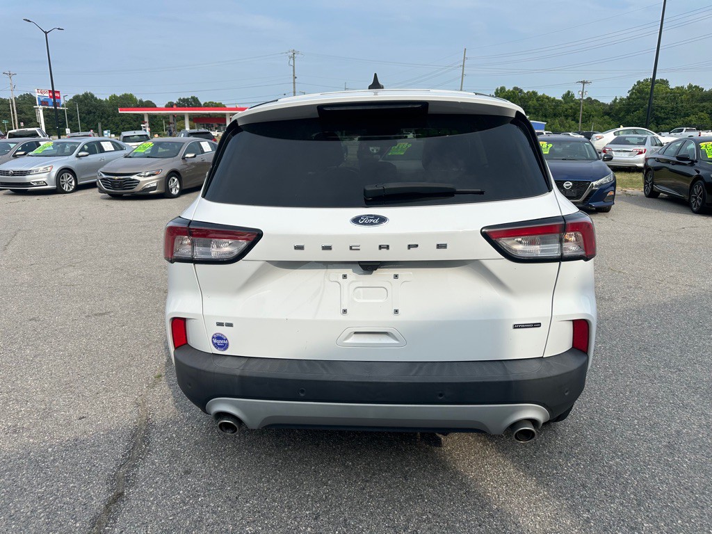2022 Ford Escape Image 4