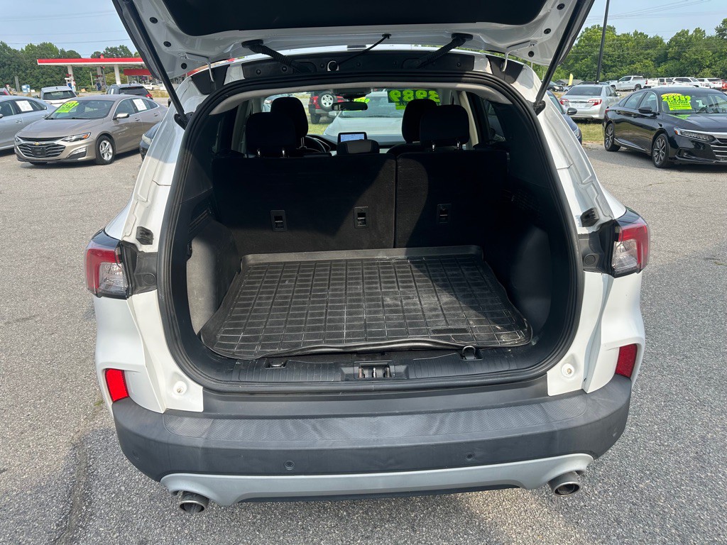 2022 Ford Escape Image 10