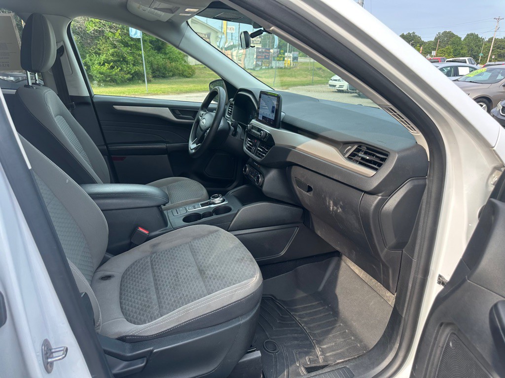 2022 Ford Escape Image 22