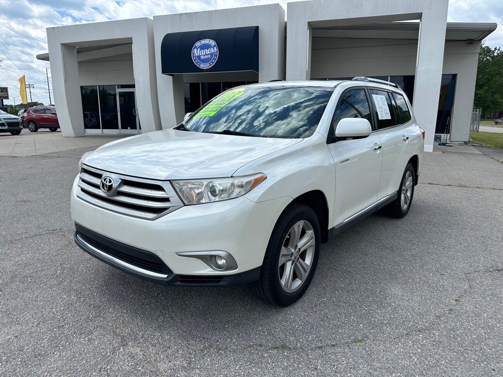 2013 Toyota Highlander Image 1