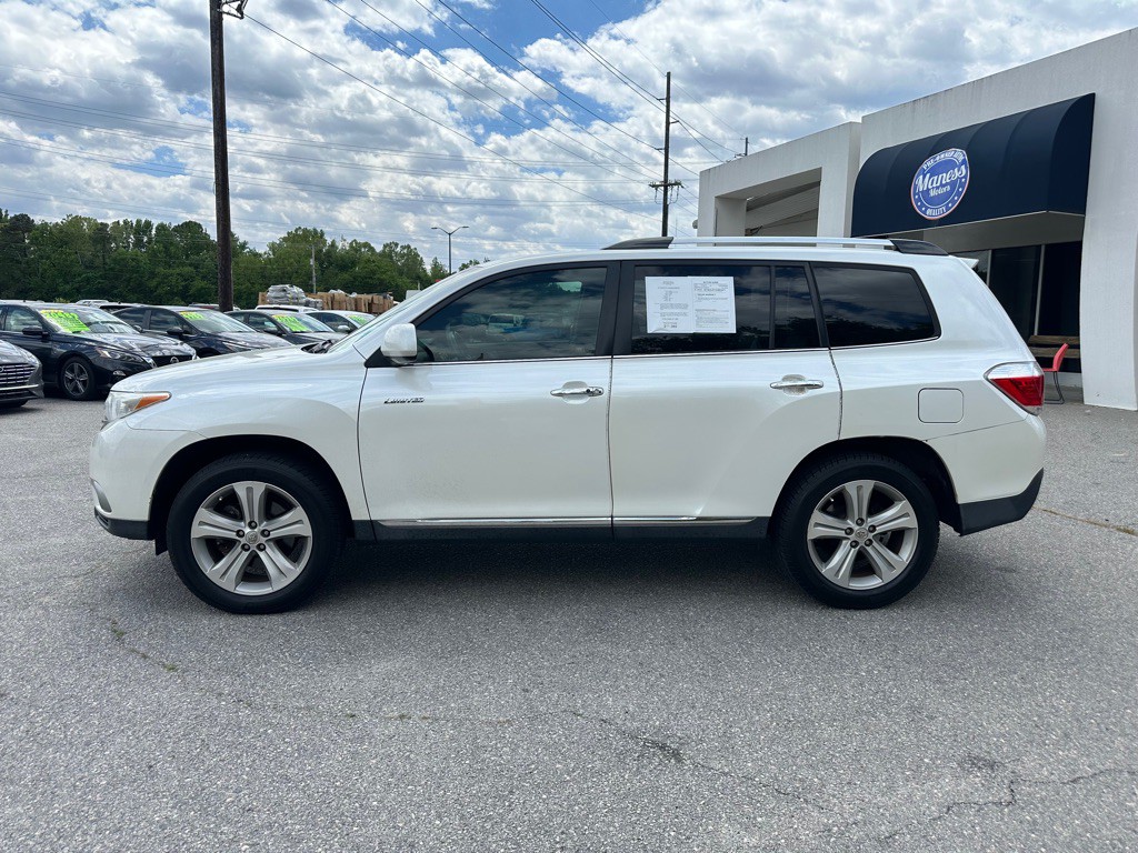 2013 Toyota Highlander Image 2
