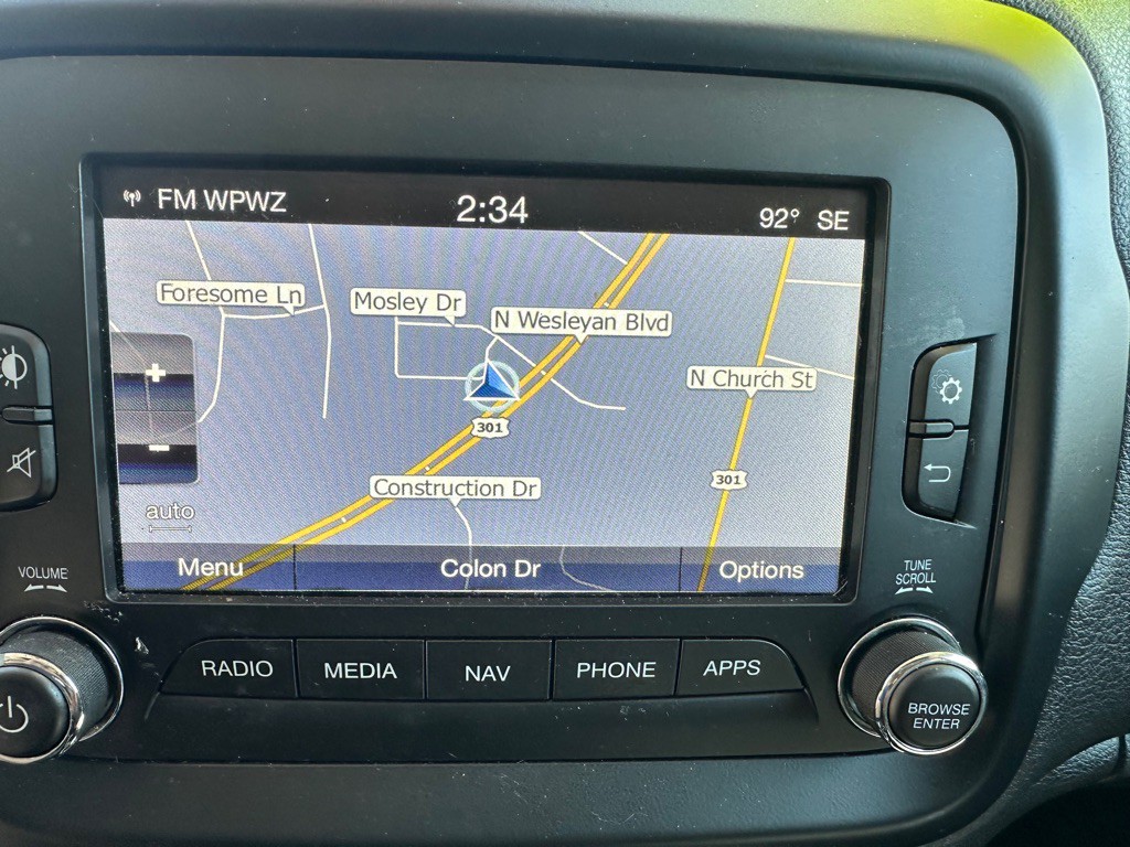 2017 Jeep Renegade Image 16