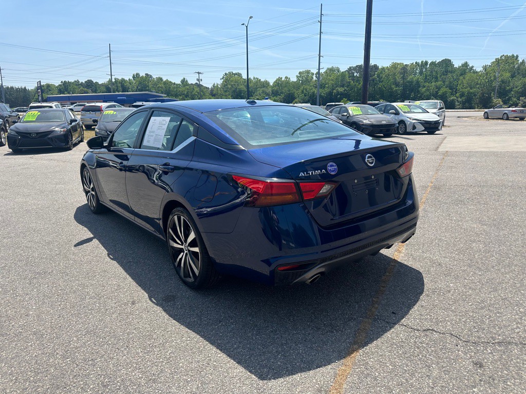 2019 Nissan Altima Image 3