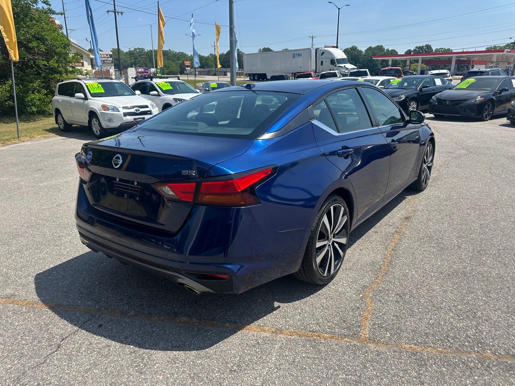 2019 Nissan Altima Image 5
