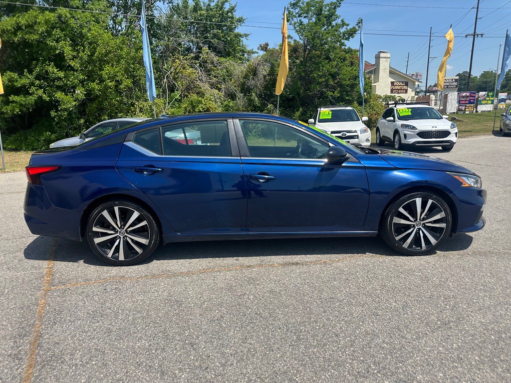 2019 Nissan Altima Image 6