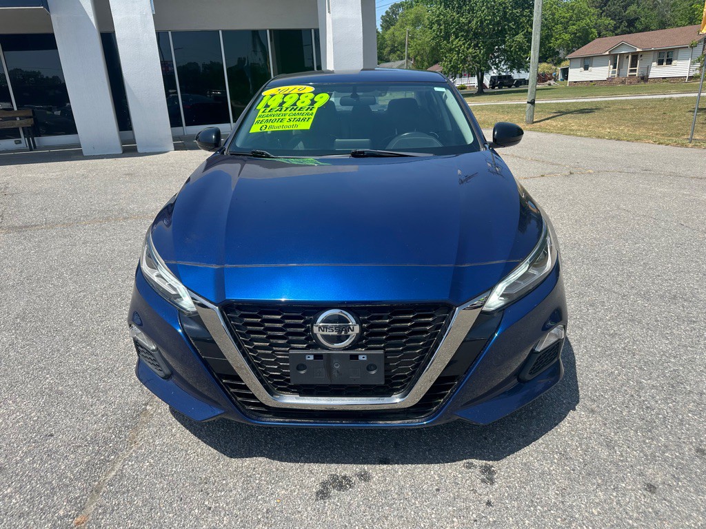 2019 Nissan Altima Image 8