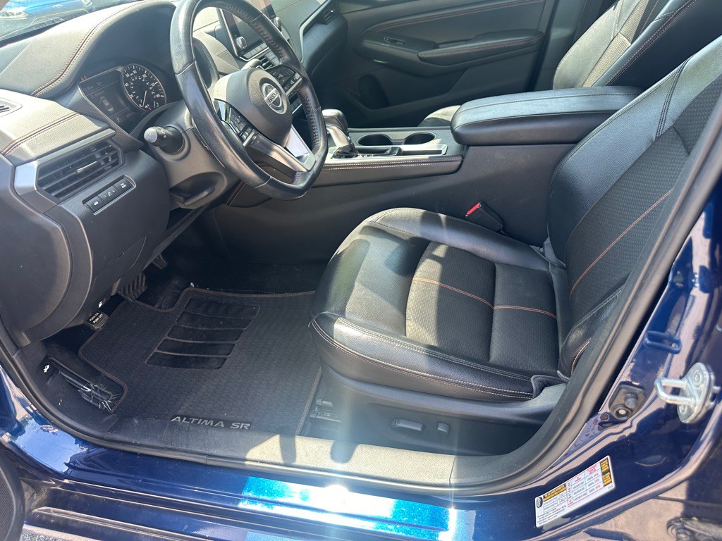2019 Nissan Altima Image 11