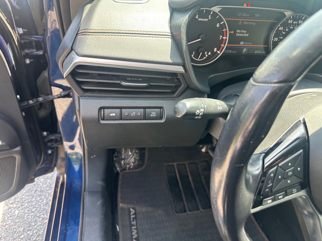 2019 Nissan Altima Image 13