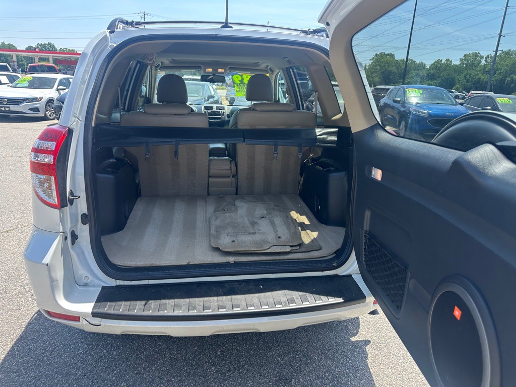 2010 Toyota Rav4 Image 10