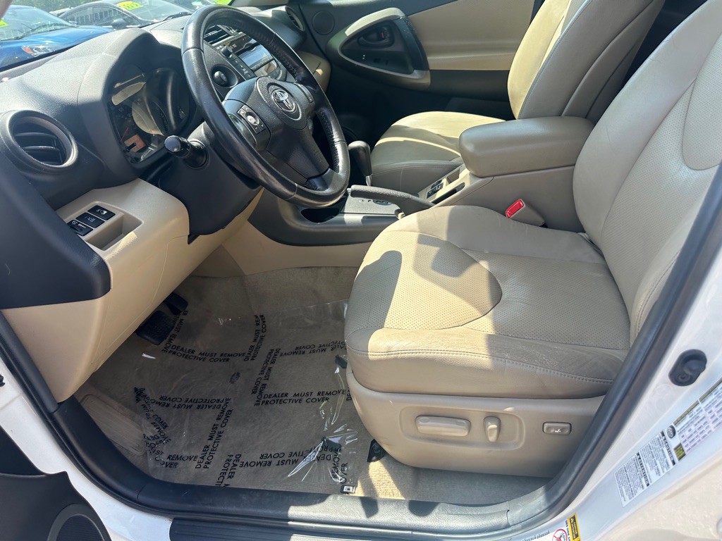 2010 Toyota Rav4 Image 11