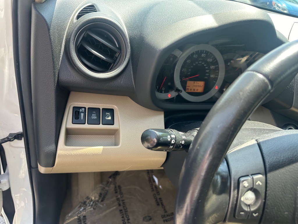 2010 Toyota Rav4 Image 13