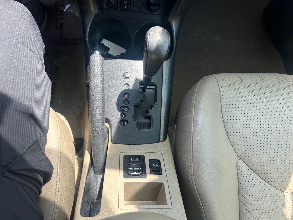 2010 Toyota Rav4 Image 14