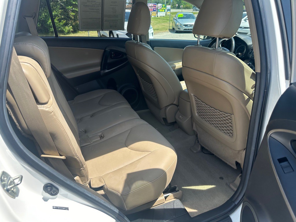 2010 Toyota Rav4 Image 21