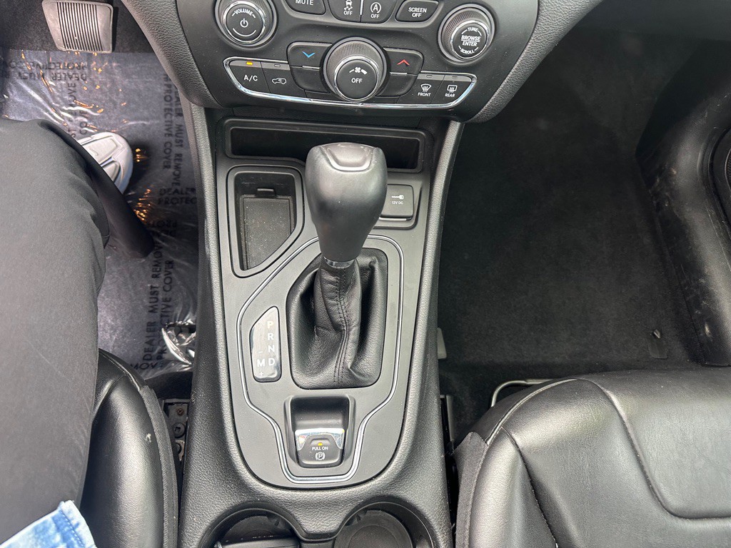 2021 Jeep Cherokee Image 14