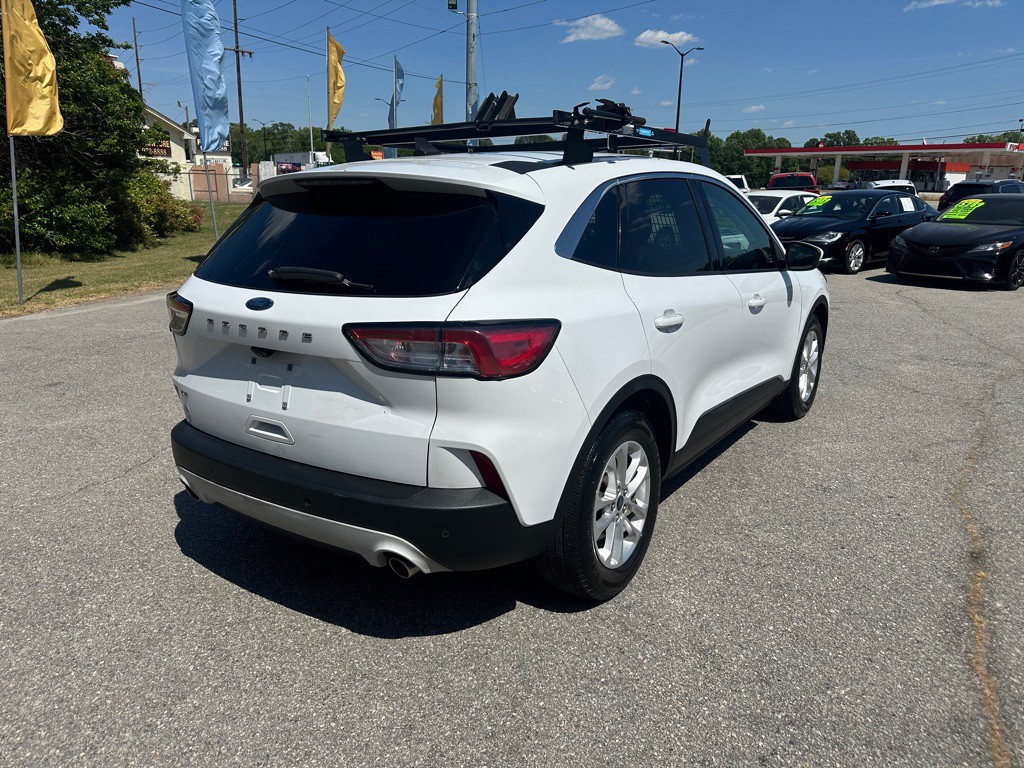 2021 Ford Escape Image 5