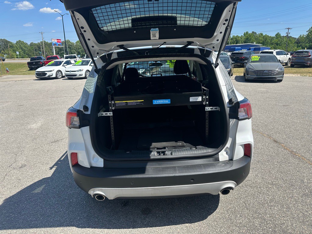 2021 Ford Escape Image 10