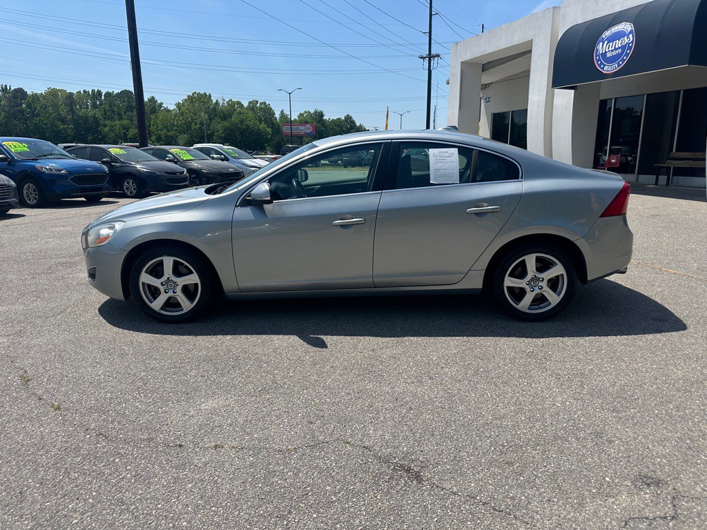 2013 Volvo S60 Image 2