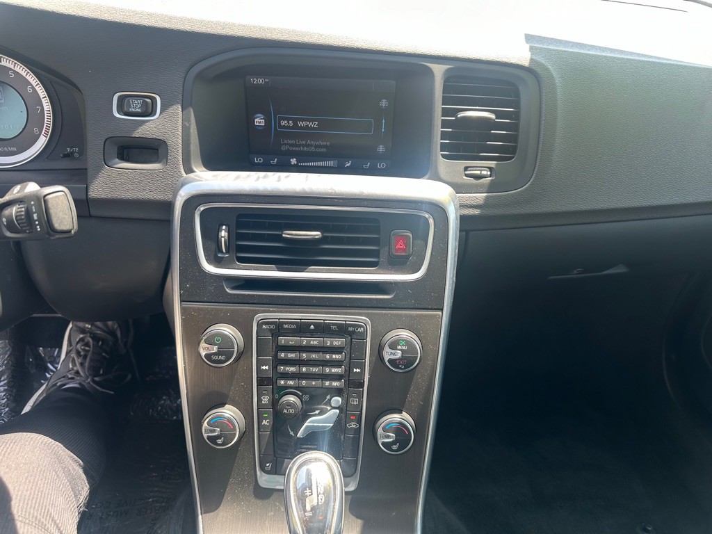 2013 Volvo S60 Image 15