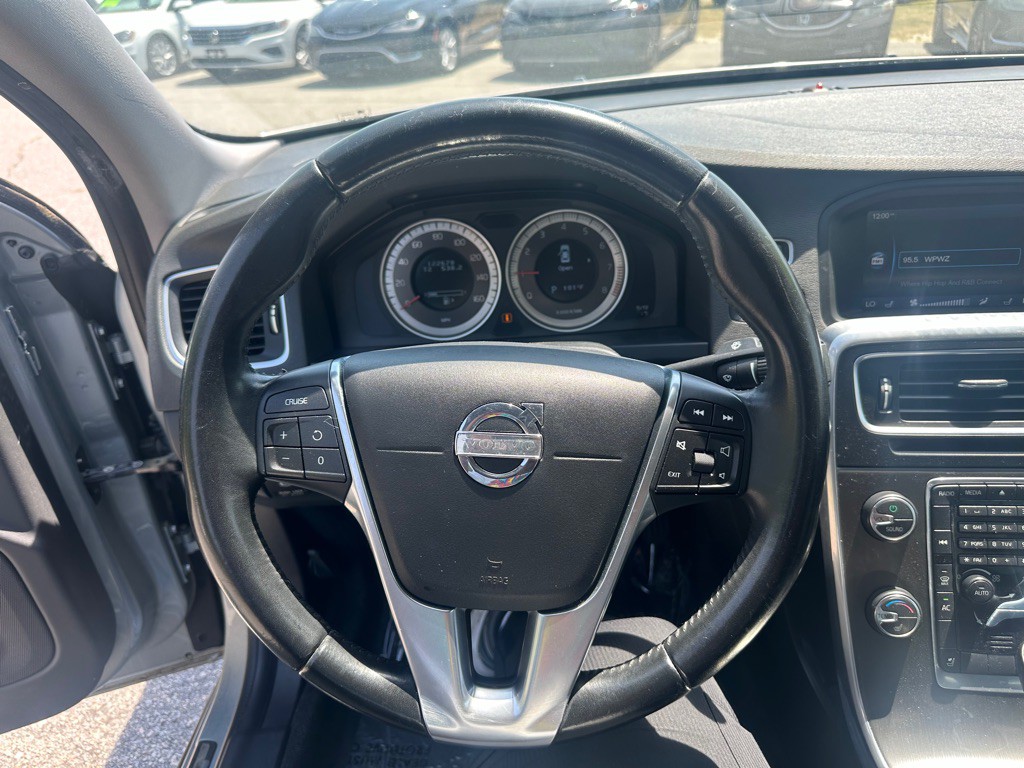 2013 Volvo S60 Image 16
