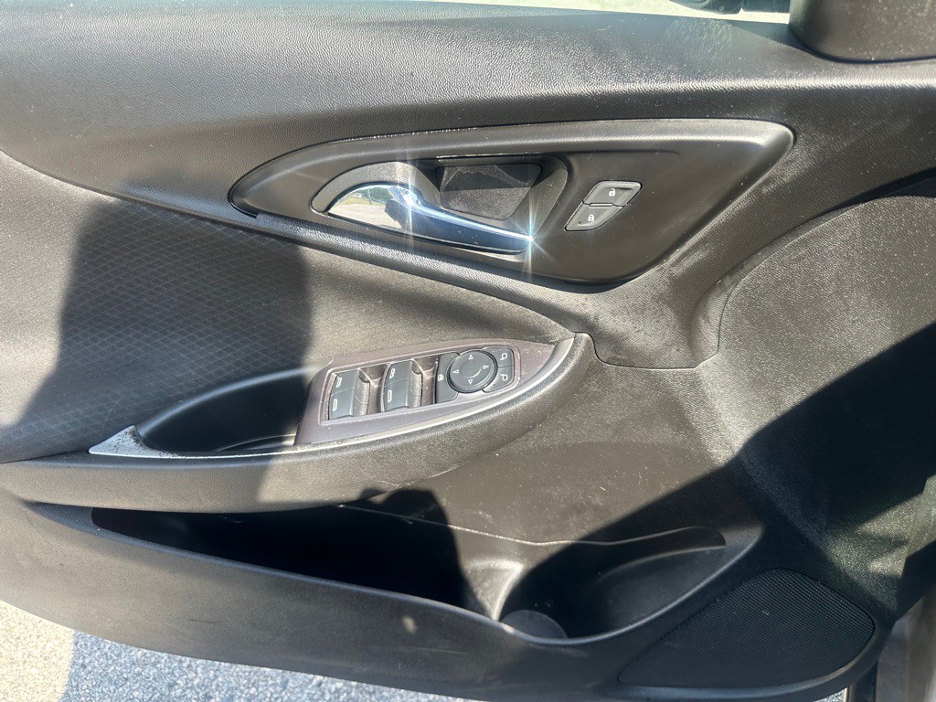 2023 Chevrolet Malibu Image 12