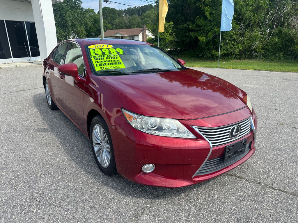 2013 Lexus ES Image 7