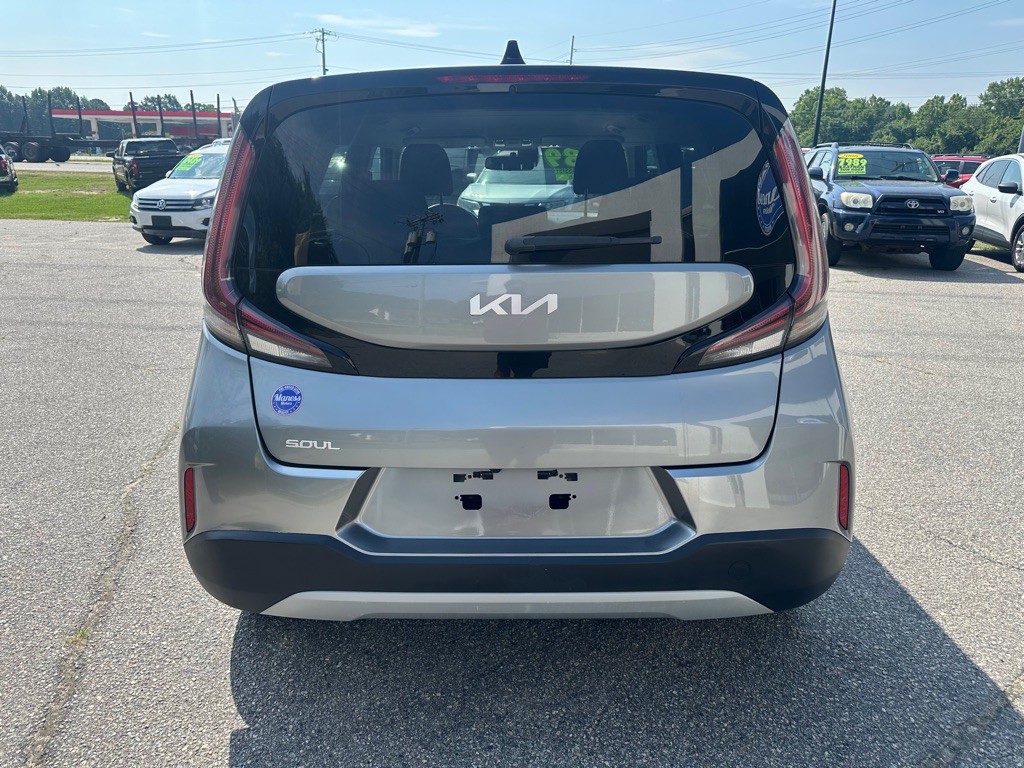 2023 Kia Soul Image 4