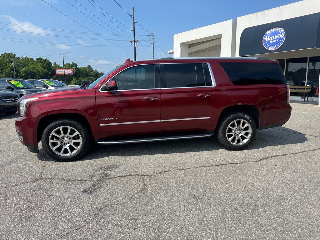 2019 GMC Yukon Image 2