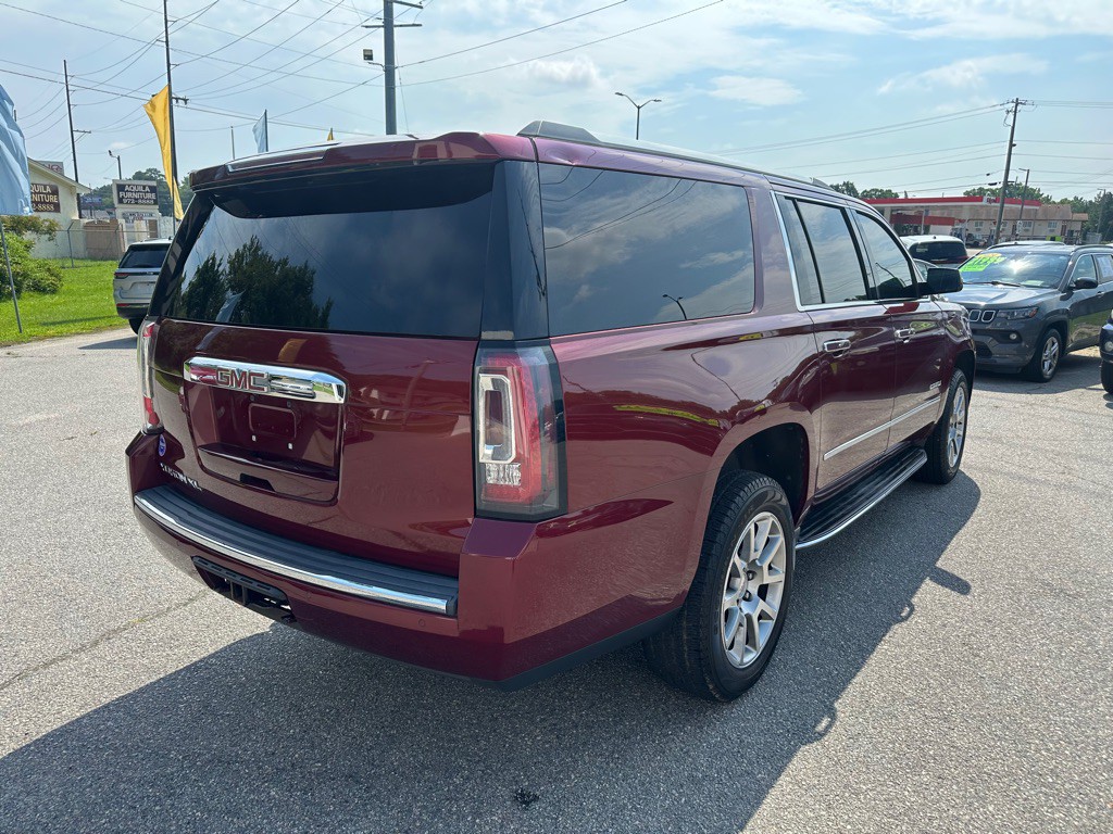 2019 GMC Yukon Image 5