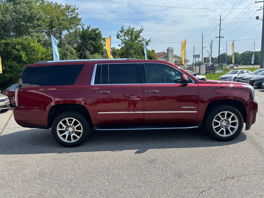 2019 GMC Yukon Image 6