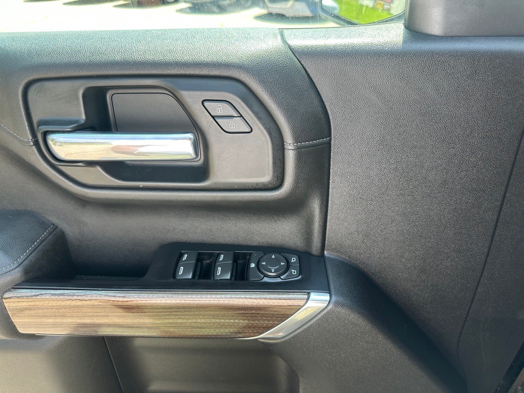 2020 Chevrolet Silverado 1500 Image 12