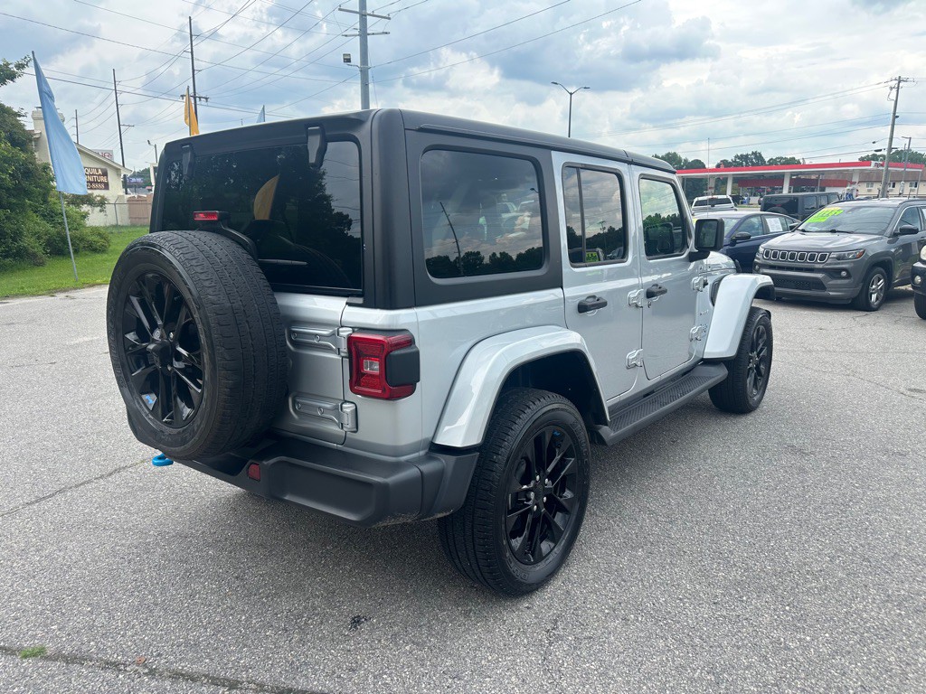 2023 Jeep Wrangler Image 5