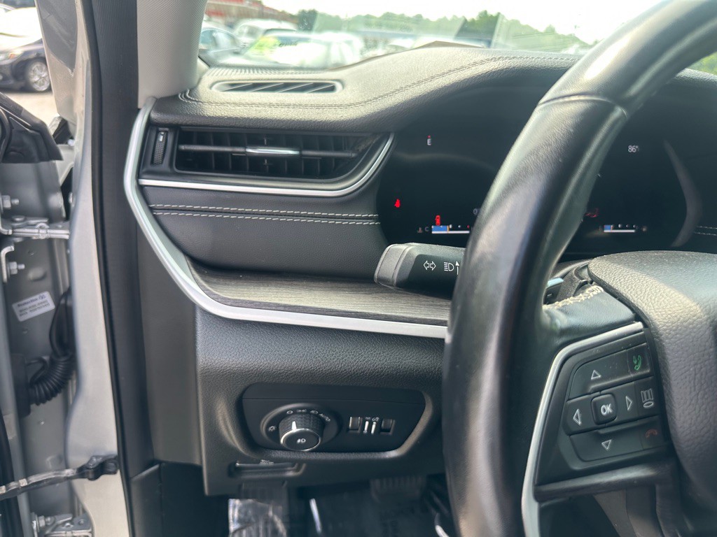 2022 Jeep Grand Cherokee Image 13