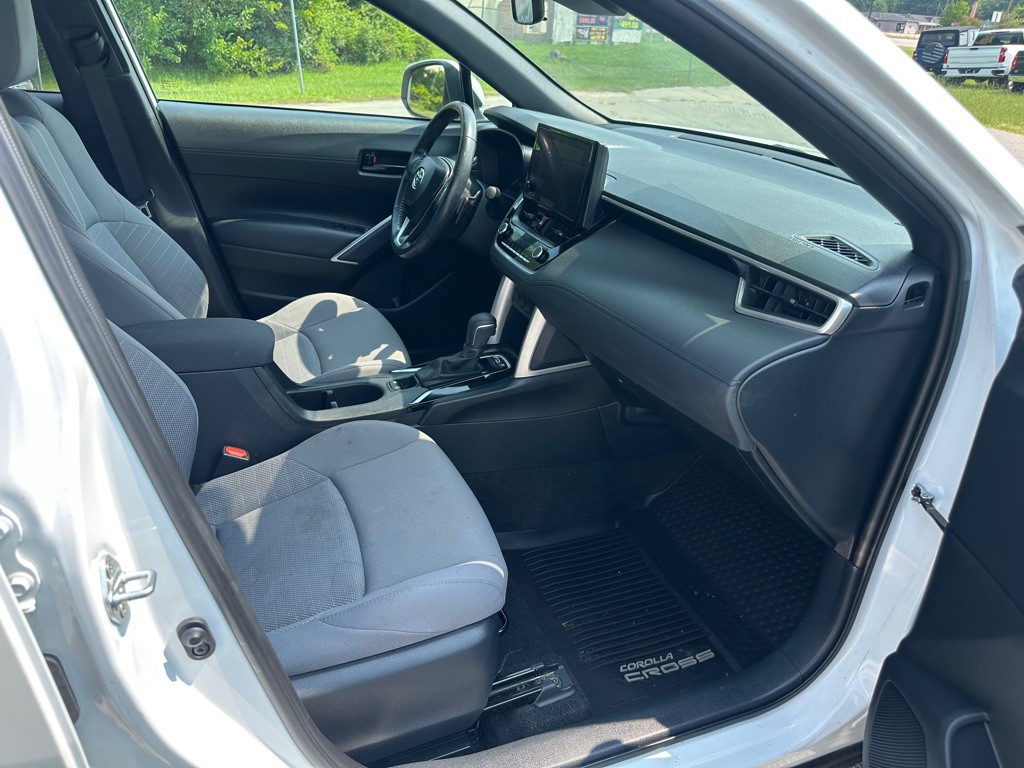 2023 Toyota Corolla Image 21