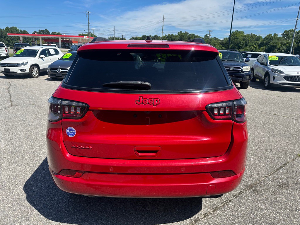 2023 Jeep Compass Image 4