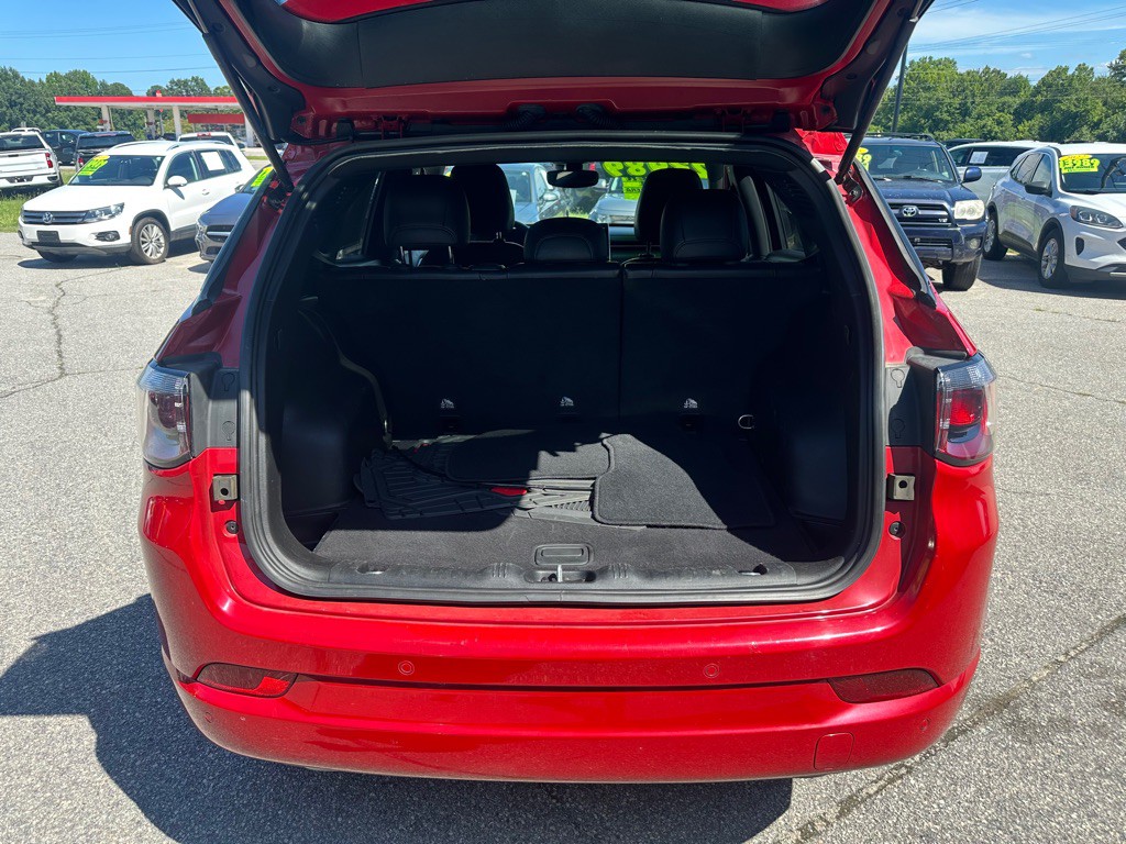 2023 Jeep Compass Image 10