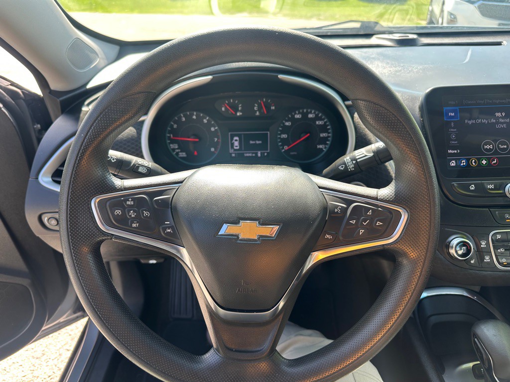 2024 Chevrolet Malibu Image 18